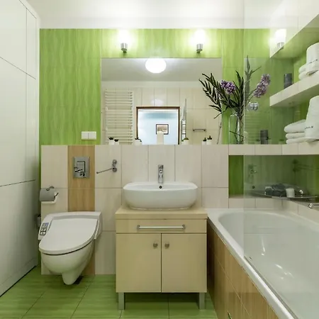 아파트 Prestige Ii 자코파네